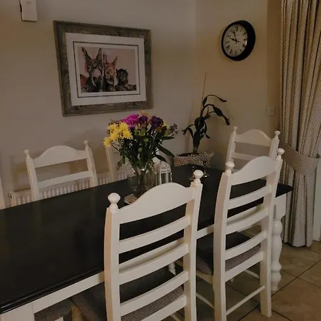 Bed & Breakfast Nellies 3*