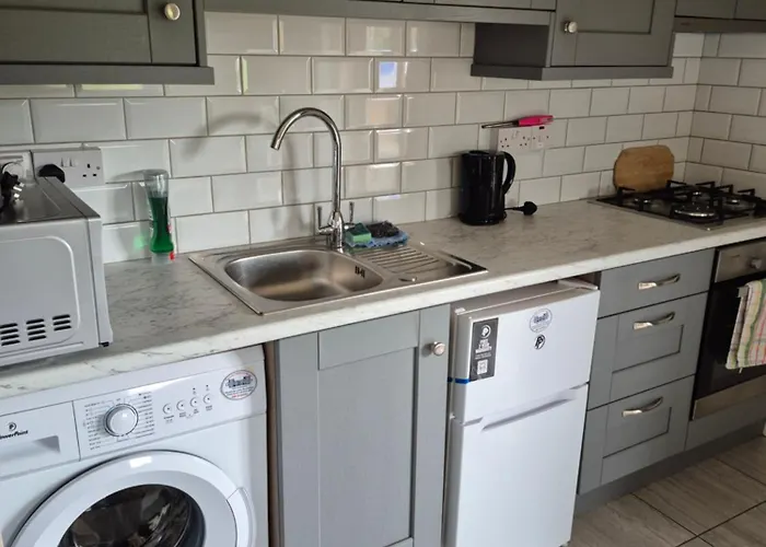 Bed & Breakfast Nellies 3*